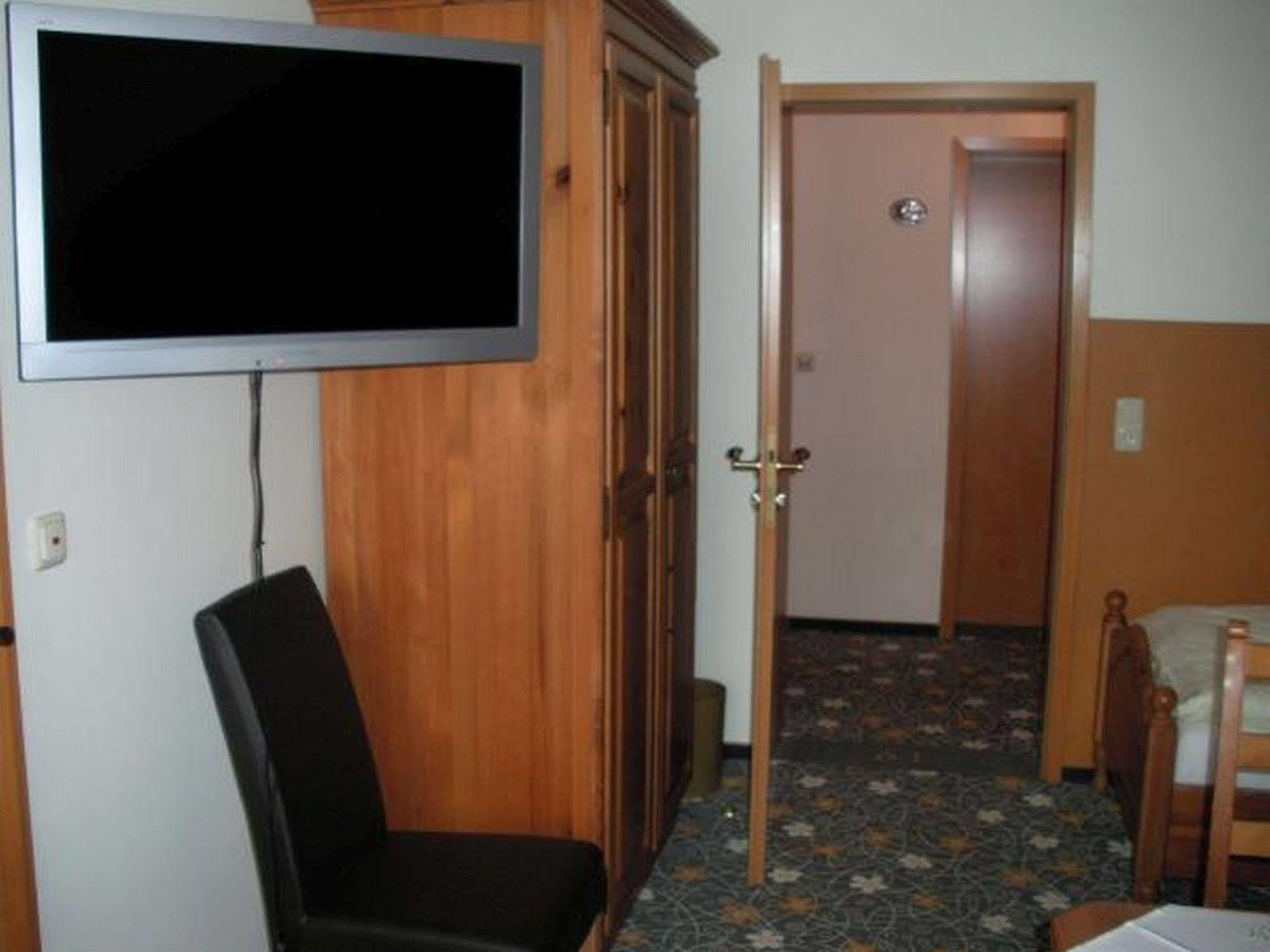 Hotel Company Cölbe Exteriér fotografie